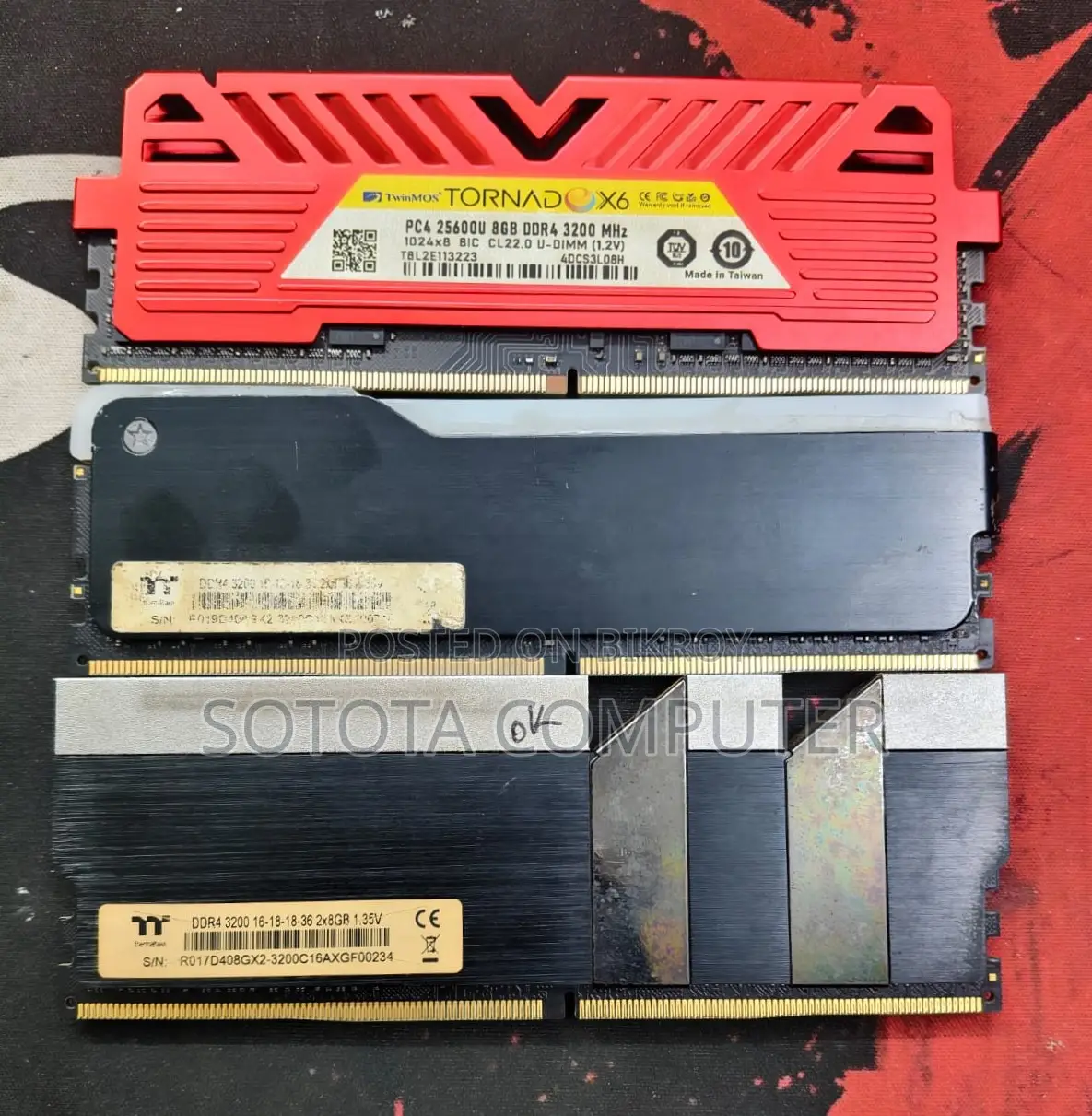 Twinmos Thermaltake Toughram 8GB DDR4 3200MHz Desktop RAM