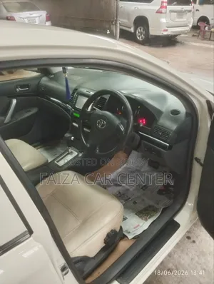 Toyota Premio 2005 White
