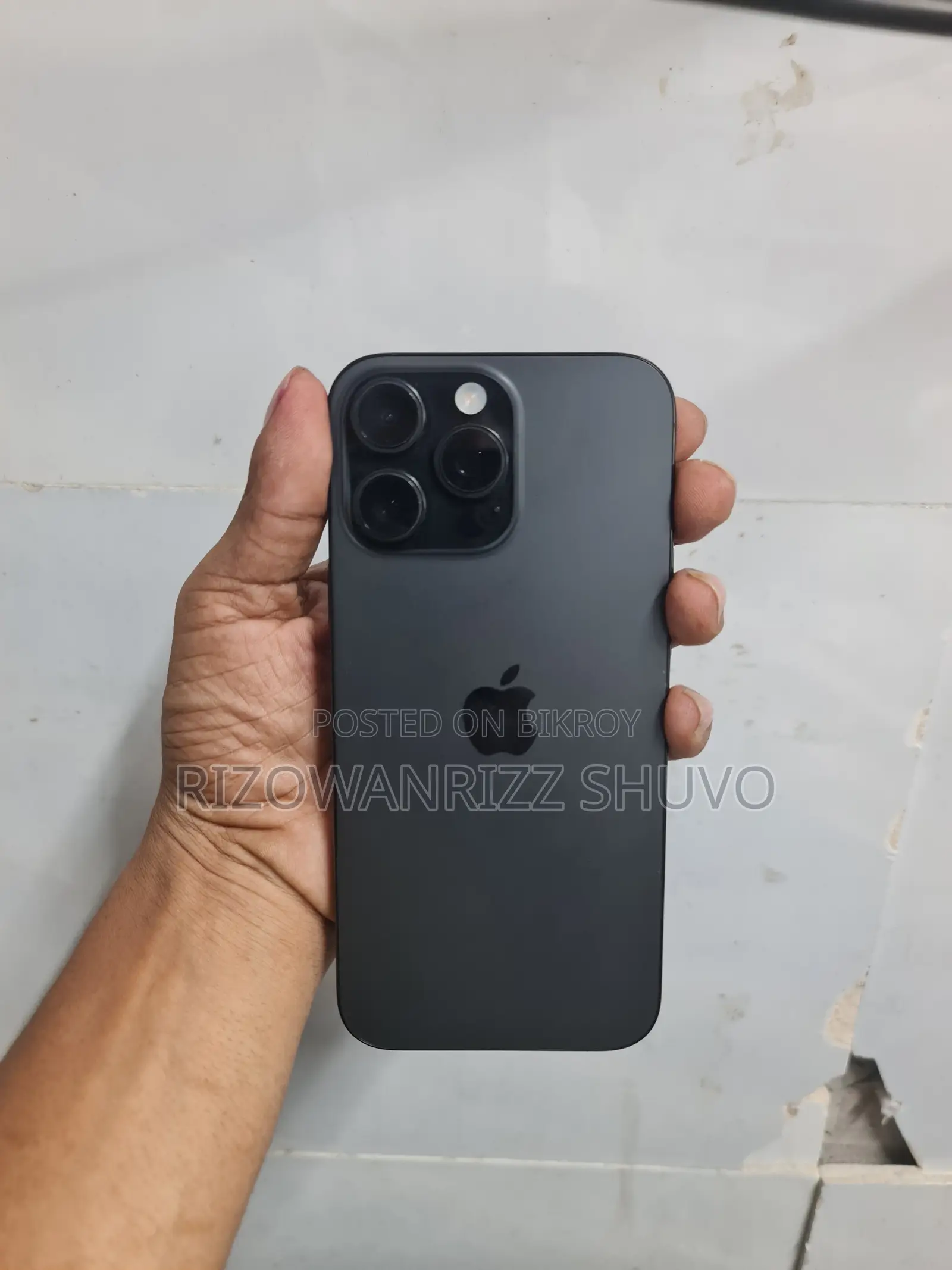 অ্যাপল আইফোন ১৬ প্রো ম্যাক্স ২৫৬ জিবি ব্ল্যাক