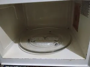 Microwave Oven