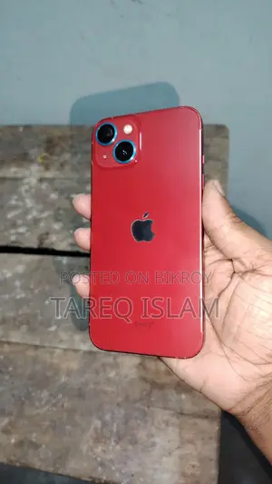 Apple iPhone 13 128 GB Red