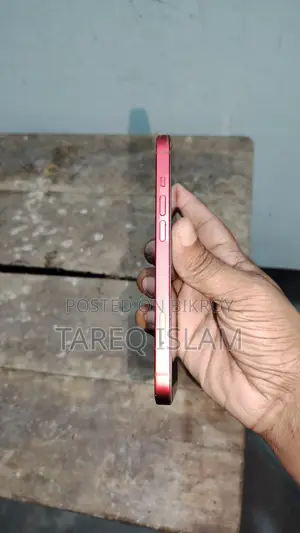 Apple iPhone 13 128 GB Red