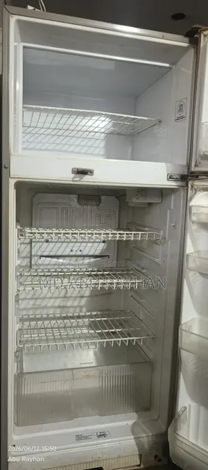 Singer Fridge