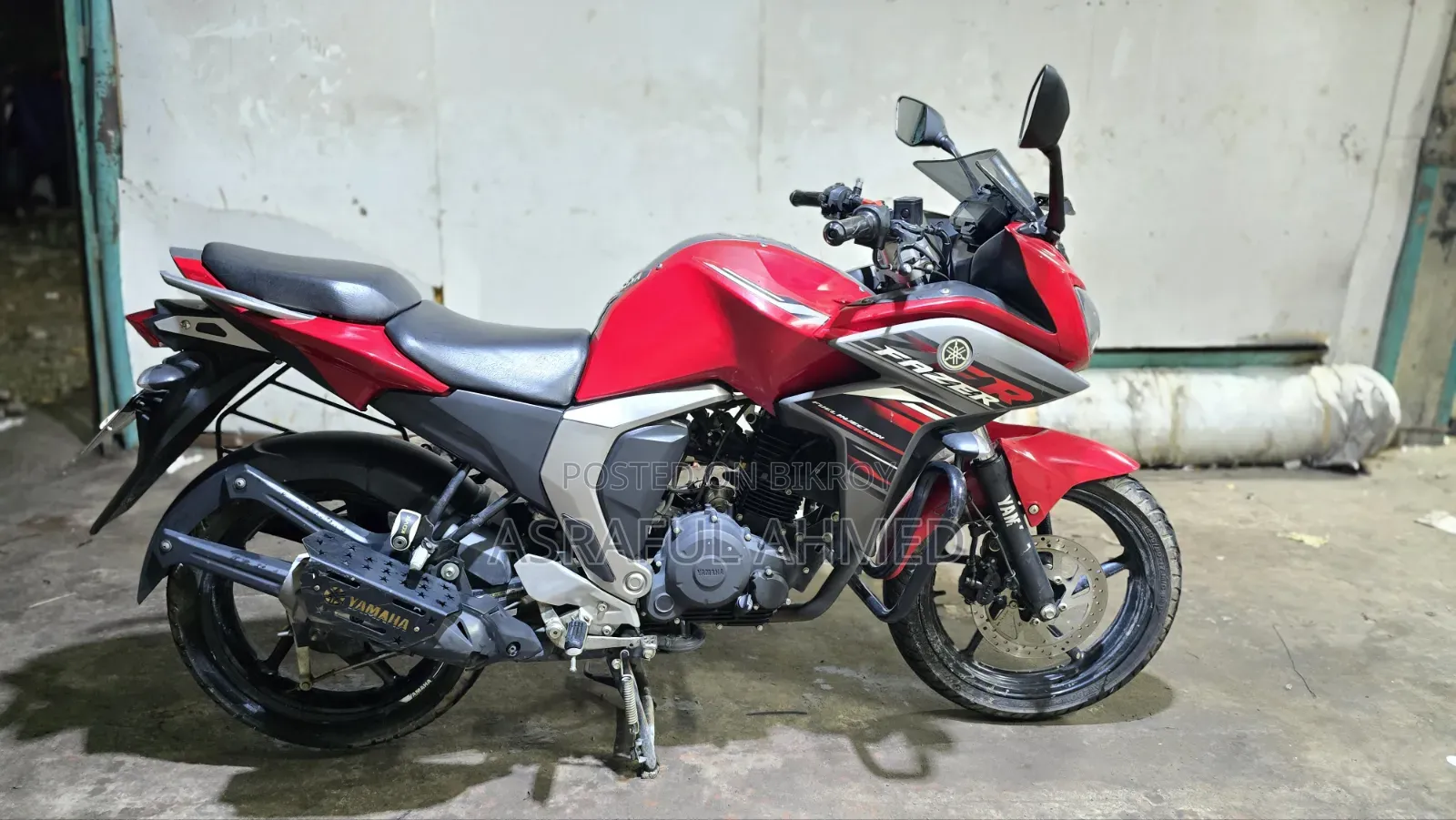 Yamaha 2022 Red