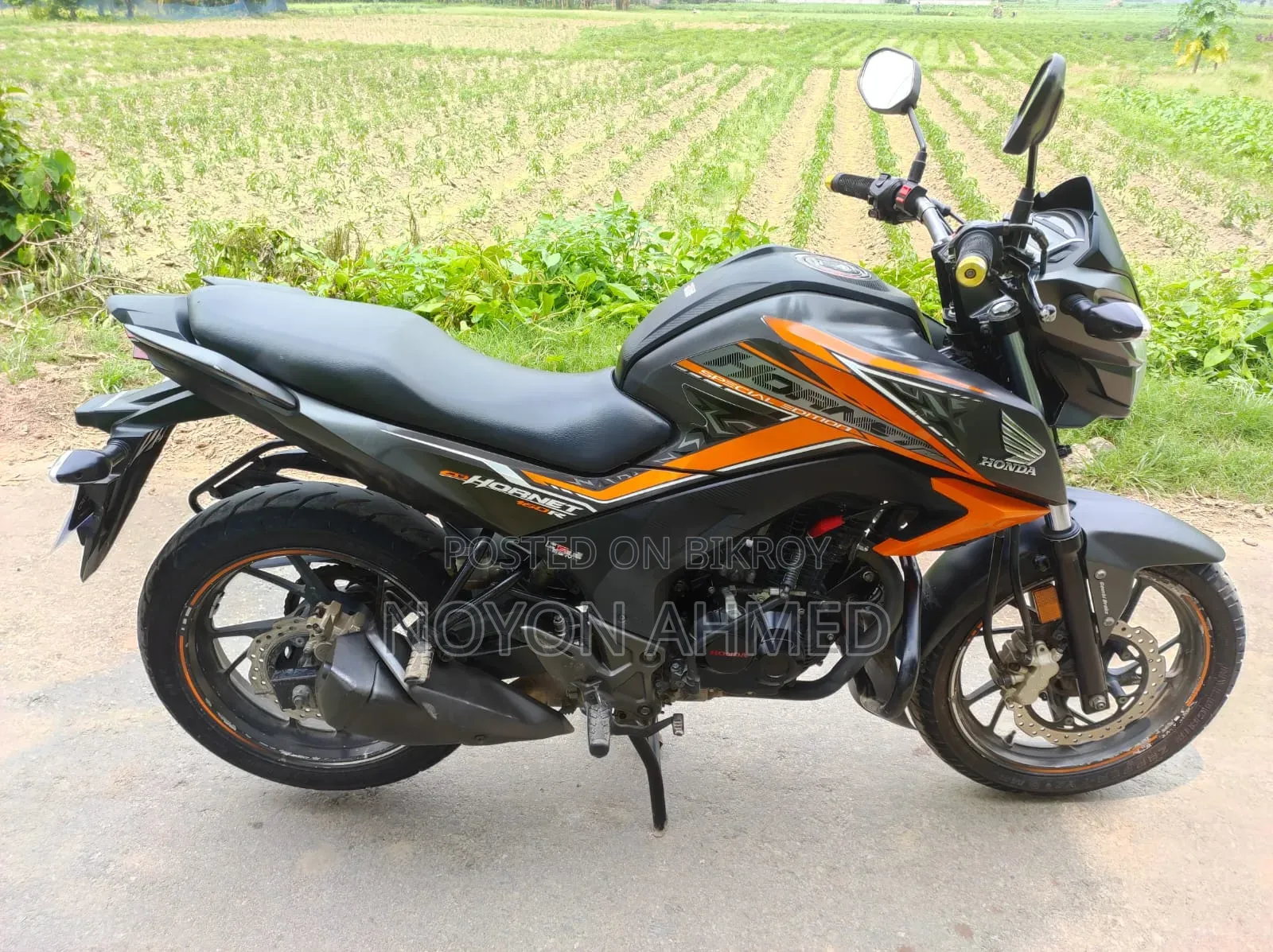 Honda Hornet 2021 Orange