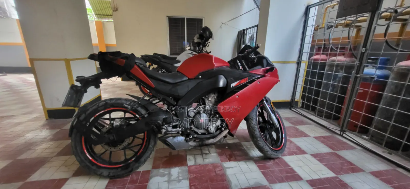 Aprilia GPR 2019 Red