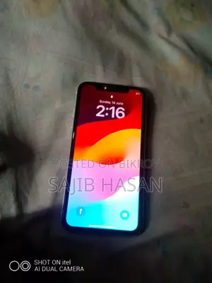 Apple iPhone 11 64 GB White