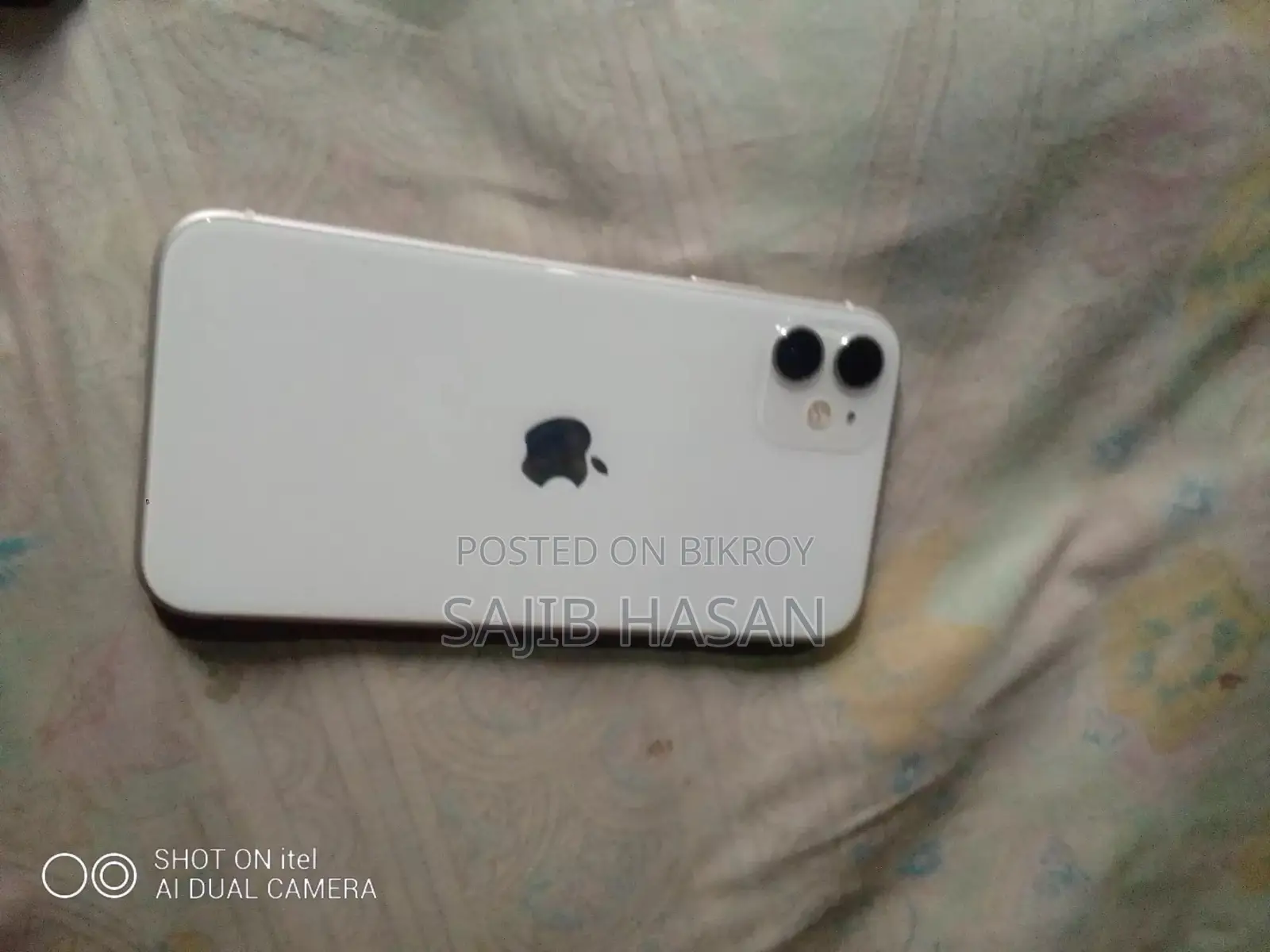 Apple iPhone 11 64 GB White