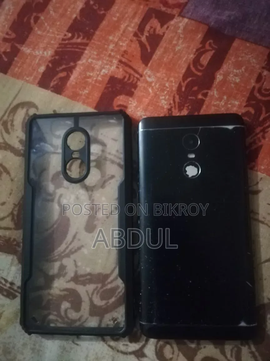 Rakuten Hand 4G 64 GB Black