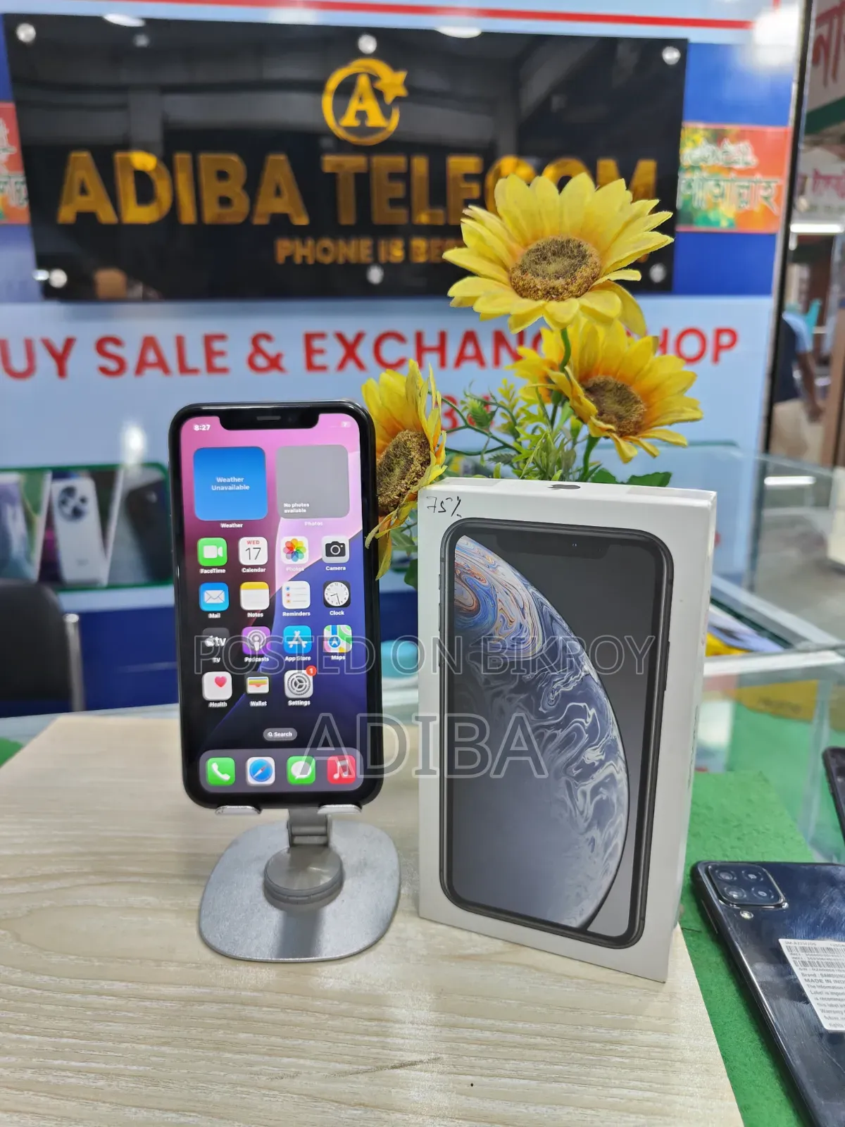 Apple iPhone XR 64 GB Black