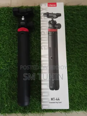 Ulanzi MT-44 Extendable Vlog Tripod