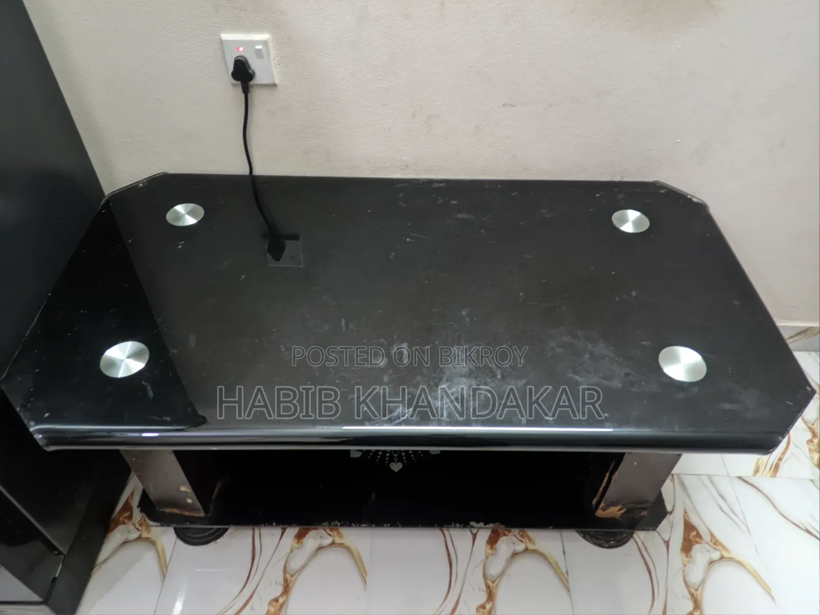 Tea table for sale