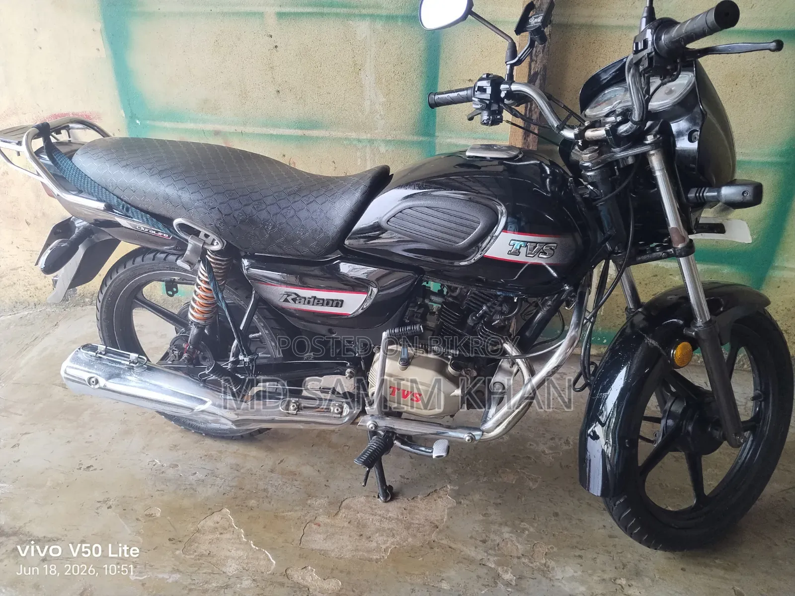 TVS Radeon 2021 Black