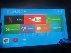Hy300 Projector