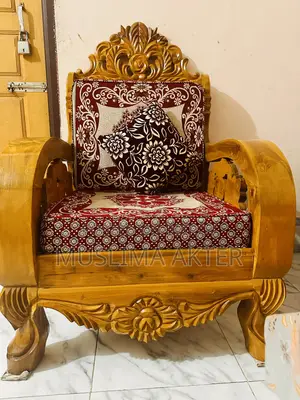 3-seater sofa and 2 tea tables for sale.