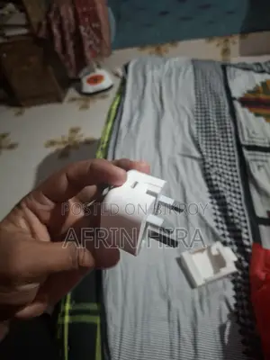 অ্যাপল অ্যাডাপ্টার