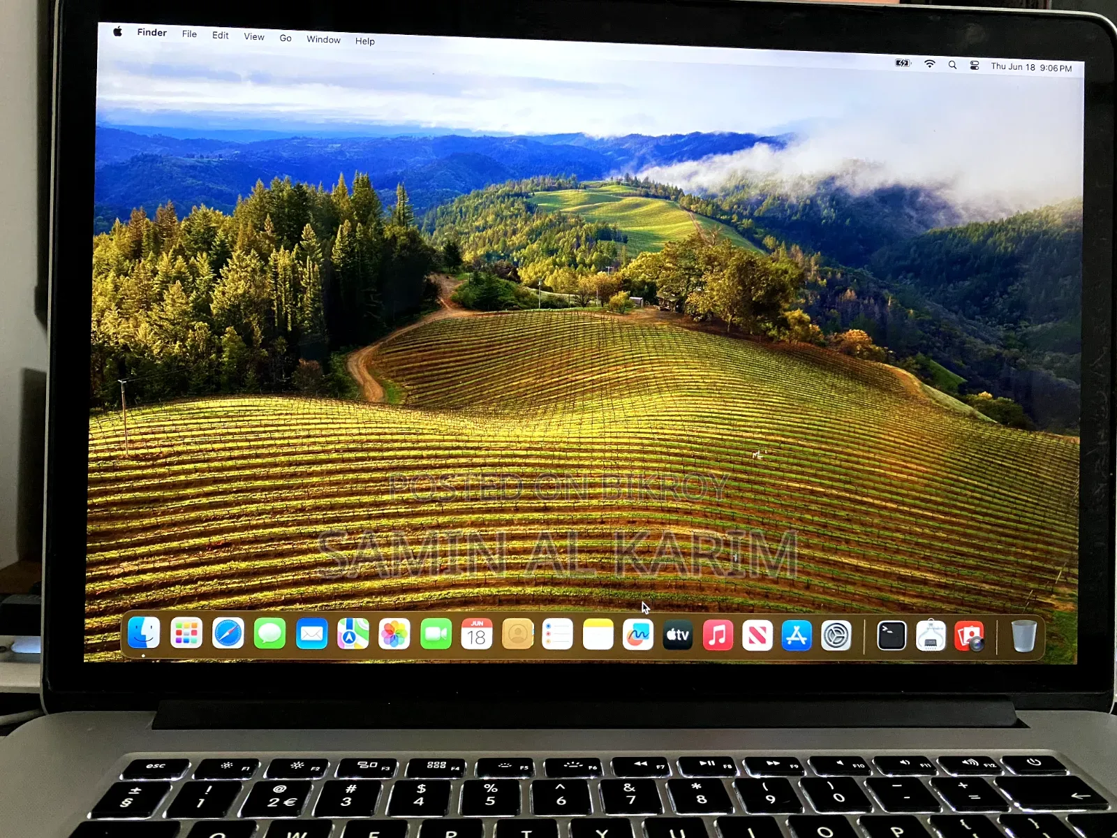 Laptop Apple MacBook Pro 2015 16GB Intel Core i7 SSD 256GB