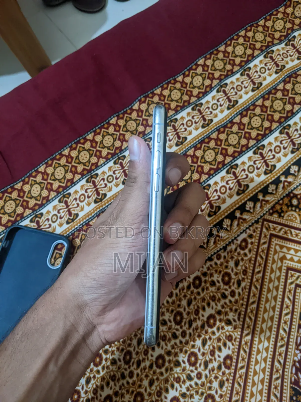 Apple iPhone X 64 GB White