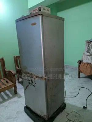 Single Refrigerator 261 L