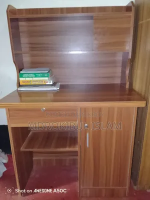 Reading Table New Condition