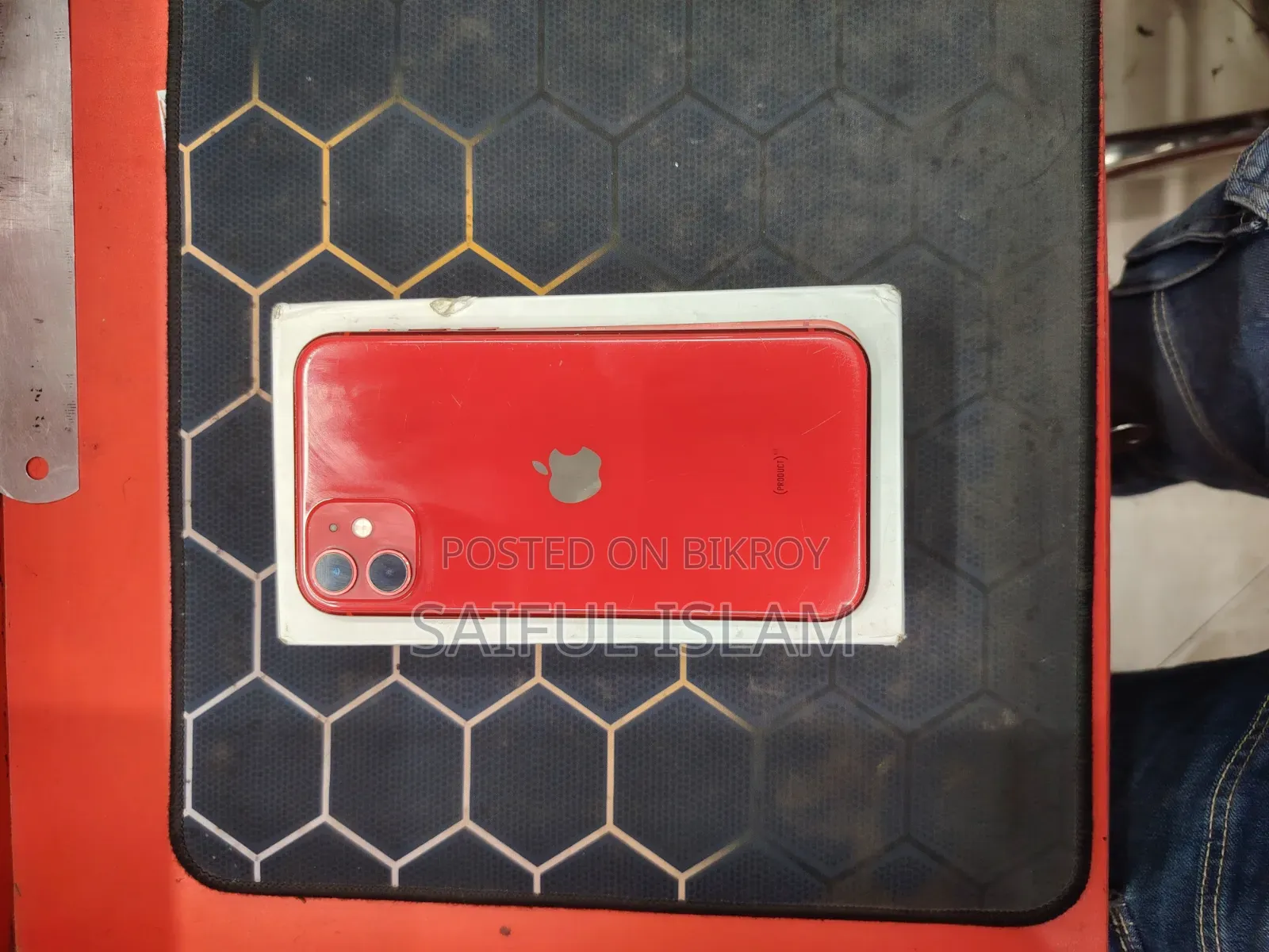Apple iPhone 11 128 GB Red