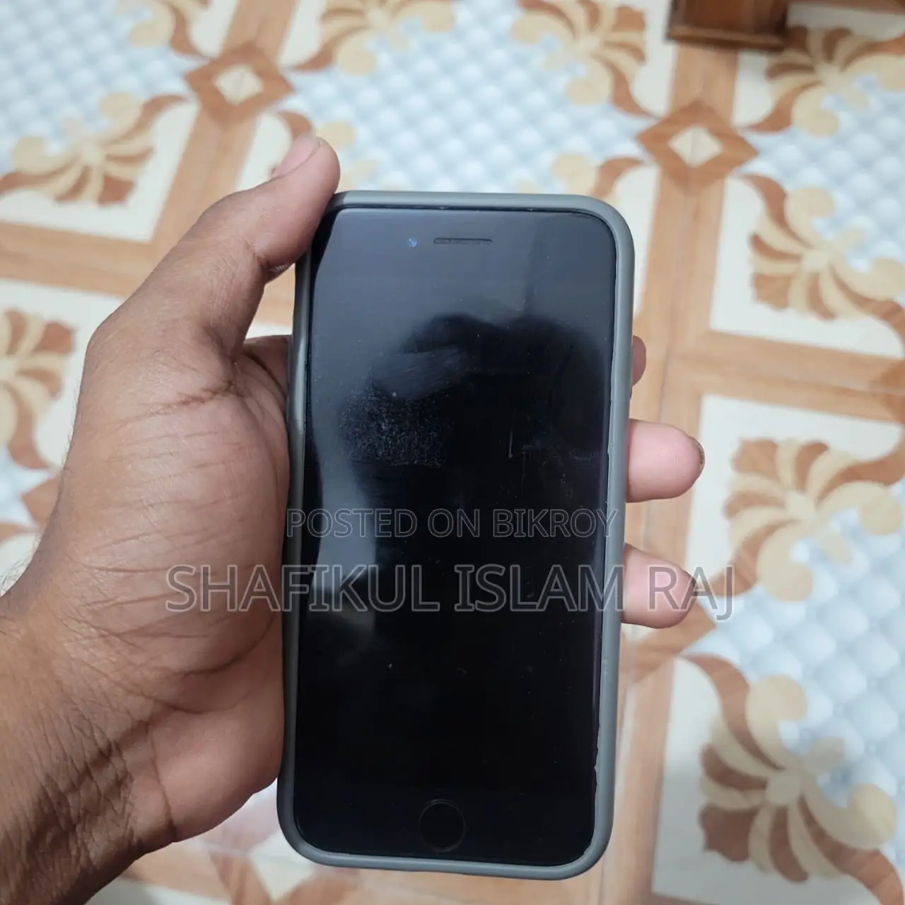 Apple iPhone 7 32 GB Black