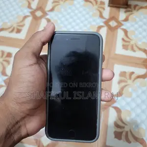 Apple iPhone 7 32 GB Black