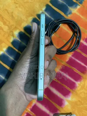 Apple iPhone 15 256 GB