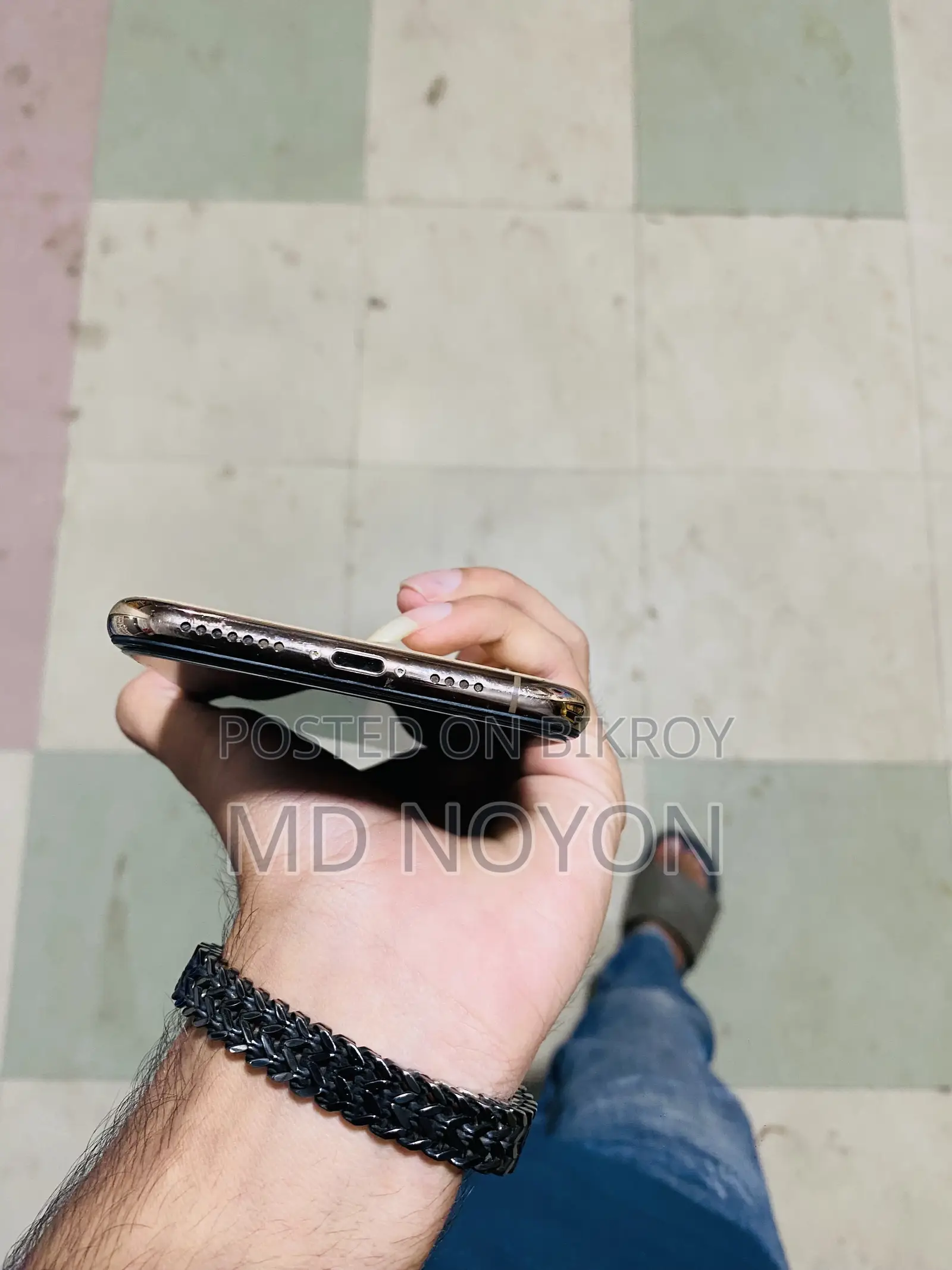 Apple iPhone XS Max 64 GB Gold