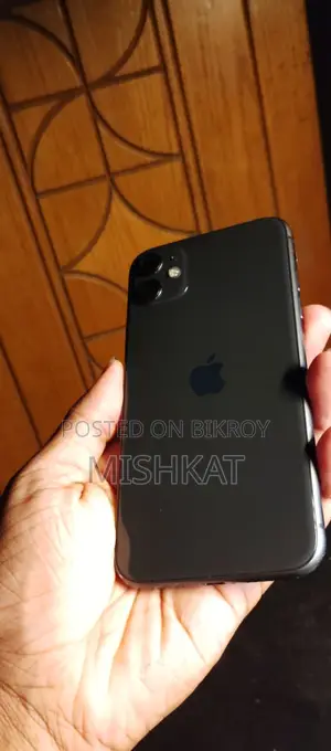 Apple iPhone 11 64 GB Black