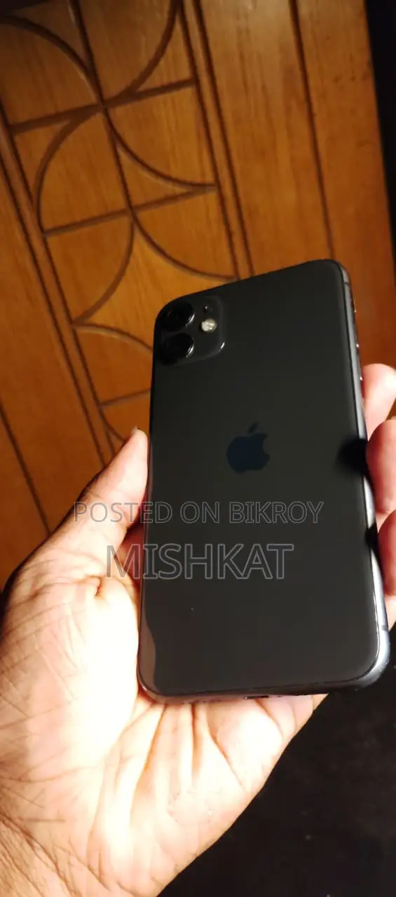 Apple iPhone 11 64 GB Black