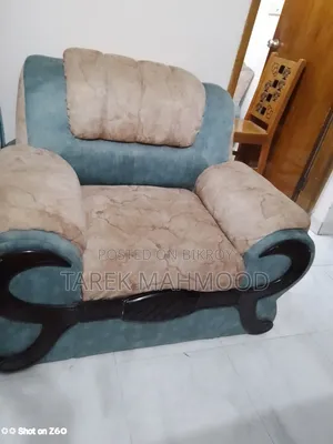 সোফা সেট (মোট ৩ সিটার)