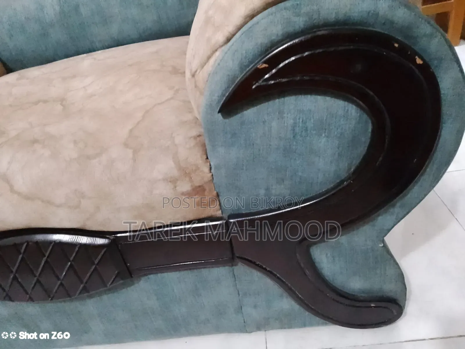 সোফা সেট (মোট ৩ সিটার)