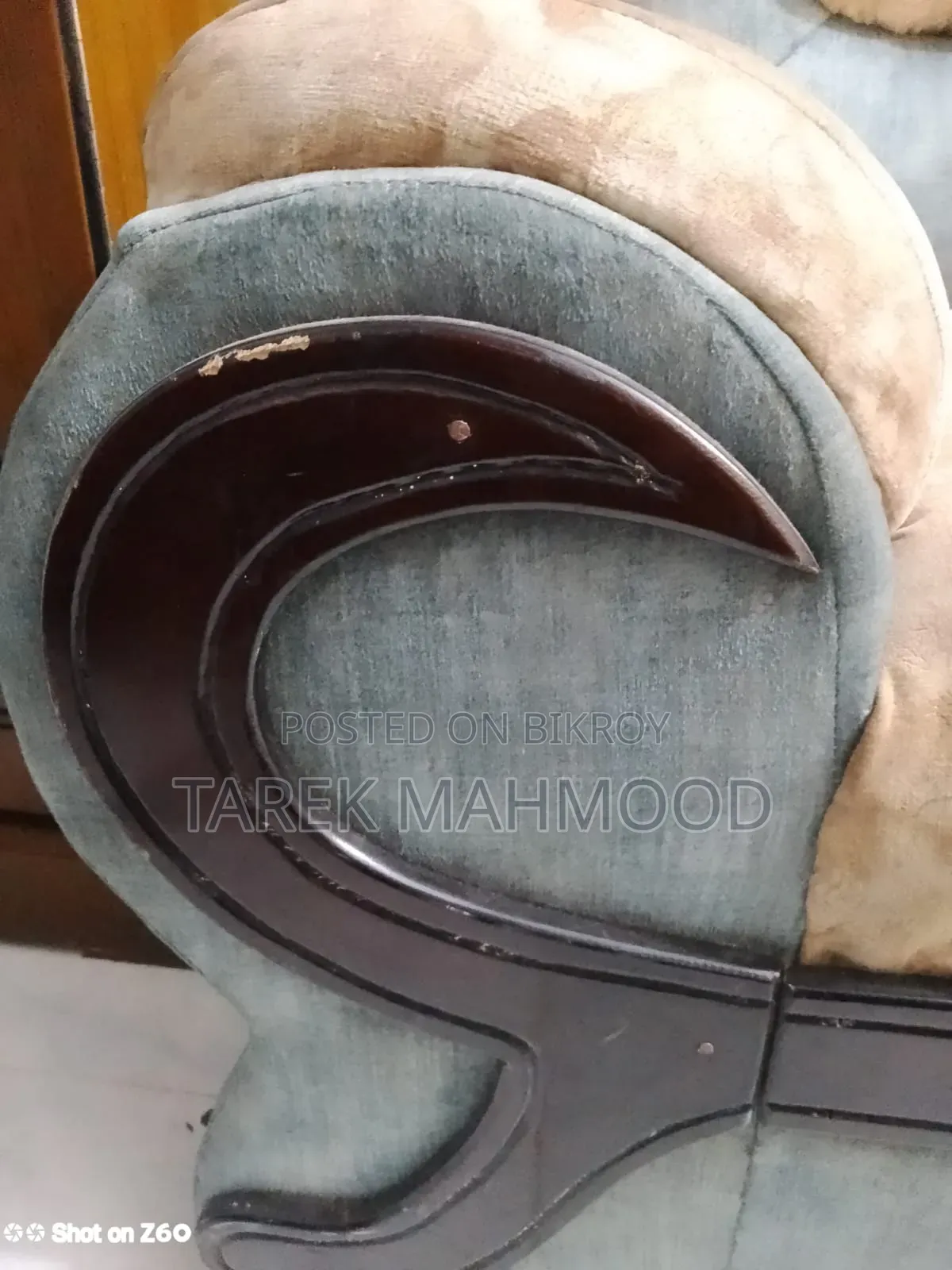 সোফা সেট (মোট ৩ সিটার)