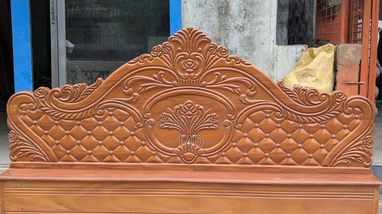 Brand New Mahogany Wood CNC Design Bed | 7x6 Feet