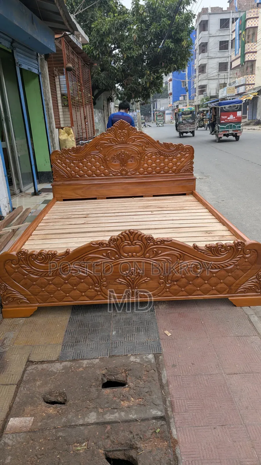 Brand New Mahogany Wood CNC Design Bed | 7x6 Feet
