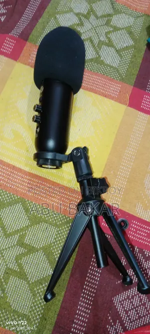 Fantech Leviosa McX01 RGB USB Condenser Microphone