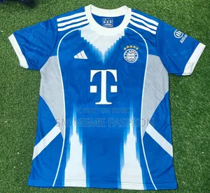 এই Newcastle United F.C. 2025/26 Away Football Jersey