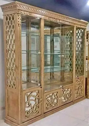 ওয়াল শোকেস সেগুন