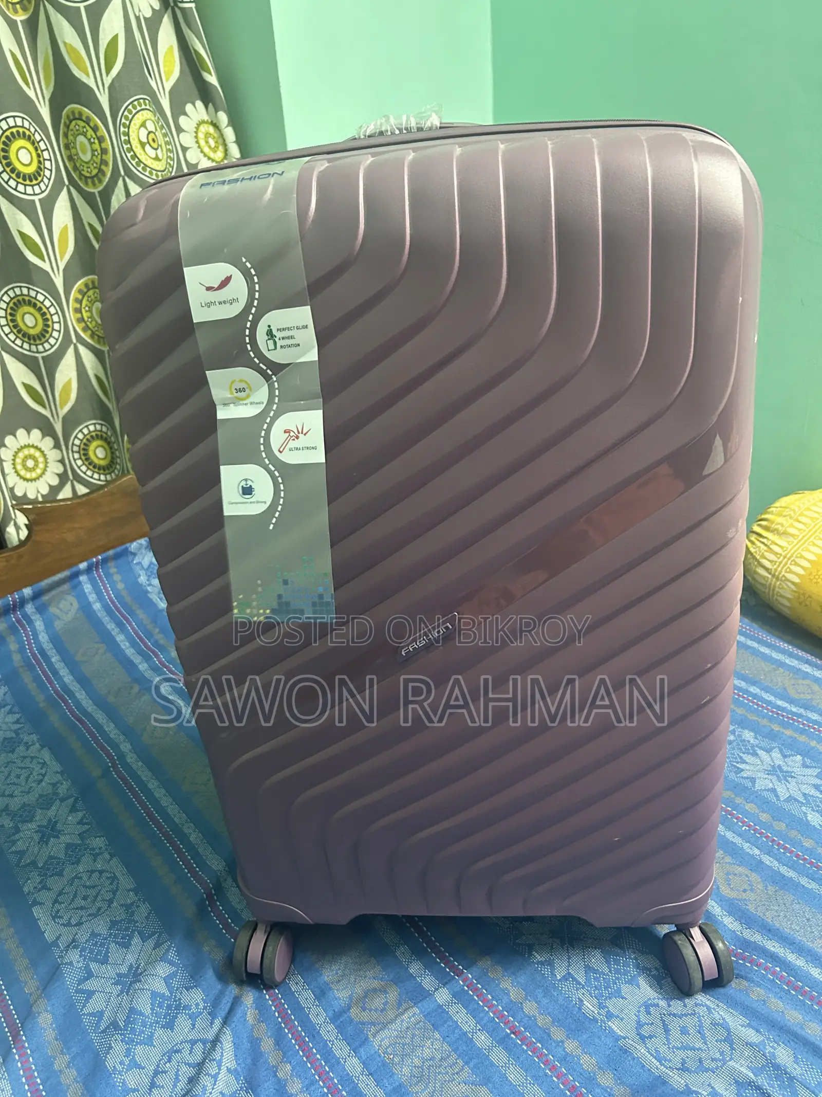 ২৮ ইঞ্চি ট্রাভেল লাগেজ বিক্রির জন্য
