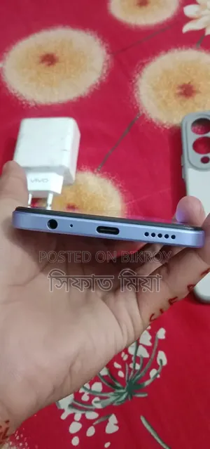 Vivo Y17s 128 GB Purple