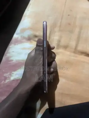 Oppo A3s 64 GB Rose Gold