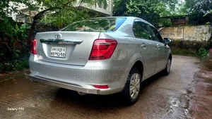 টয়োটা এক্সিও ১.৫ এক্স ২ডব্লিউডি ২০১৫ সিলভার