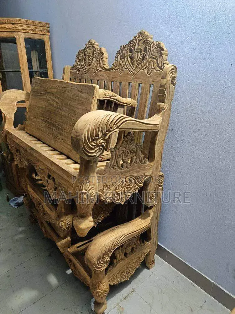 Victoria Sofa Set