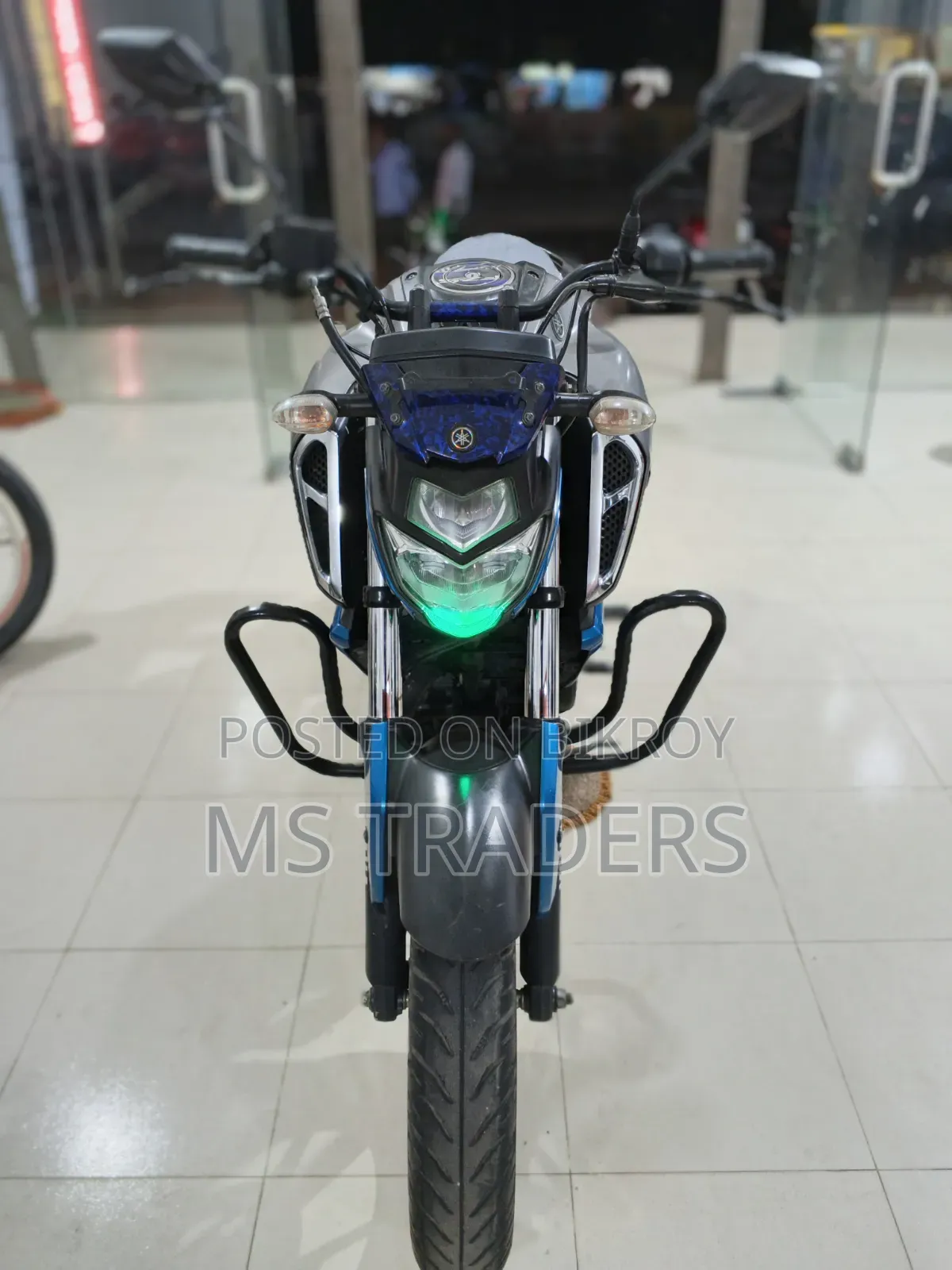 Yamaha FZS V3 2020 Silver