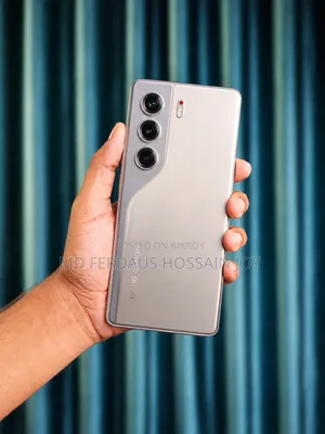 Tecno Camon 40 Pro 5G 256 GB Silver
