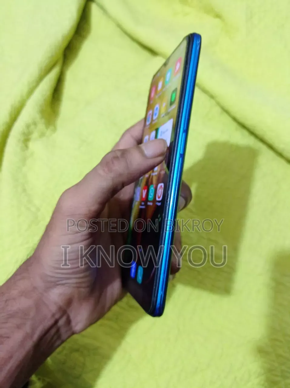 Oppo F9 64 GB Blue