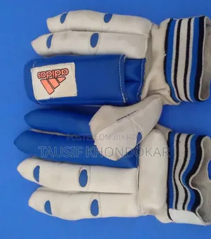 Adidas Pro 99 Cricket Batting Gloves. Duce Ball Batting Gloves.