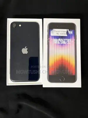 Apple iPhone SE (2022) 64 GB Black