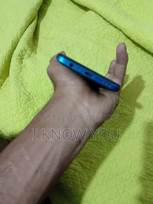 Oppo F9 64 GB Blue
